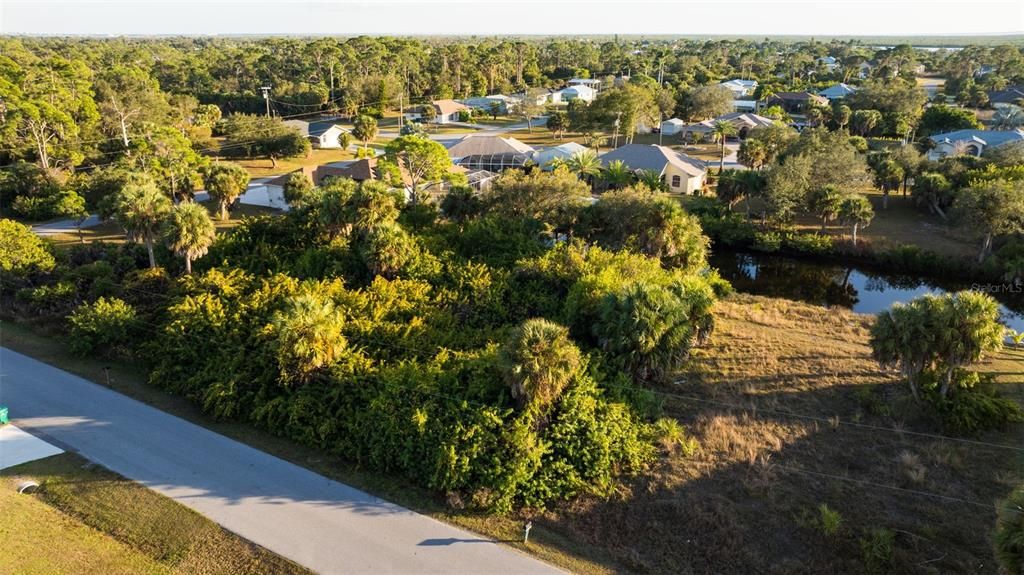 待售: $78,900 (0.23 acres)