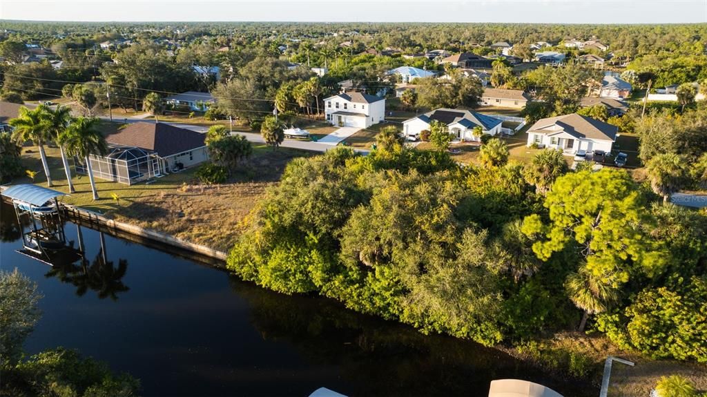 待售: $78,900 (0.23 acres)