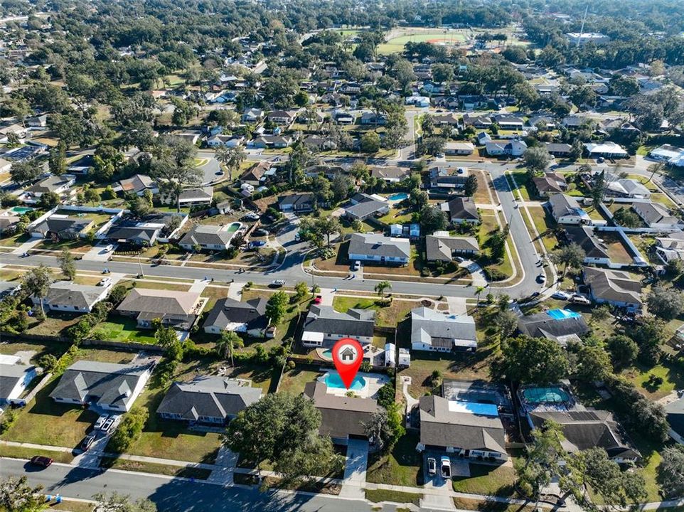 For Sale: $365,000 (3 beds, 2 baths, 1719 Square Feet)