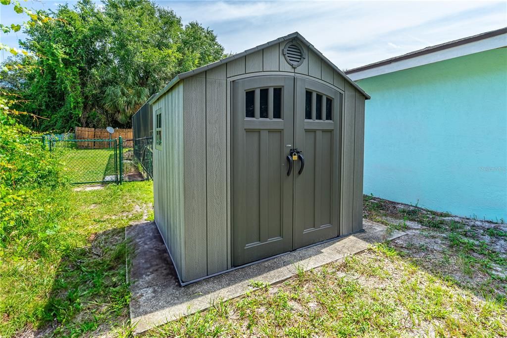 For Sale: $350,000 (3 beds, 2 baths, 1834 Square Feet)