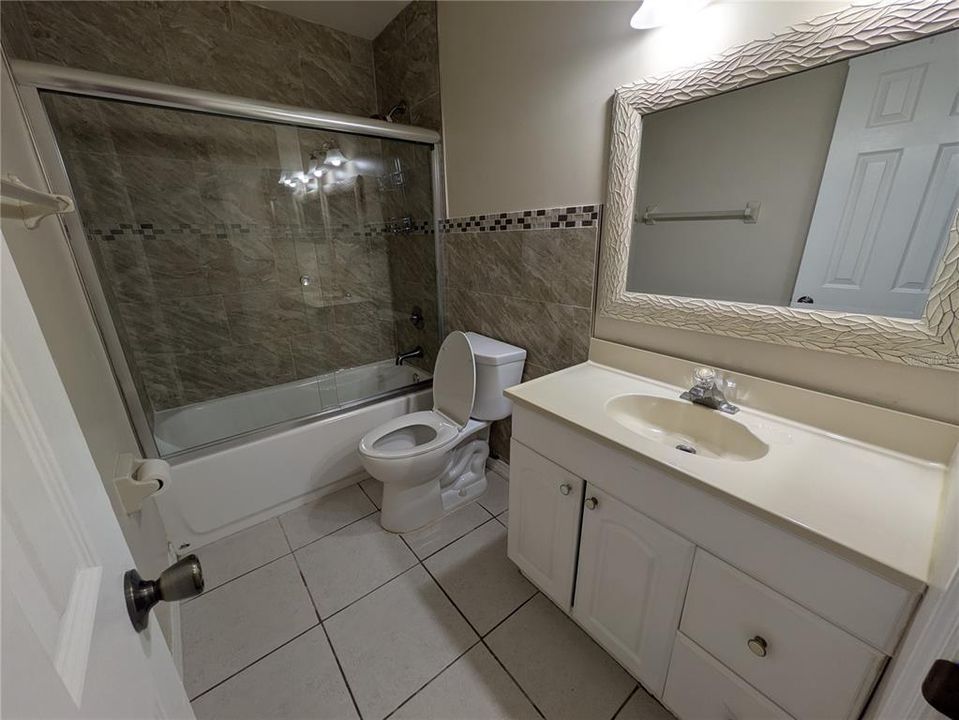 En Venta: $330,000 (3 camas, 2 baños, 1238 Pies cuadrados)