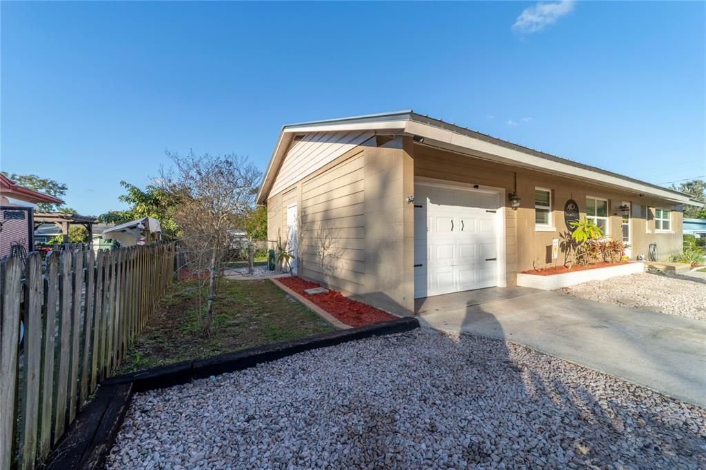 待售: $290,000 (3 贝兹, 2 浴室, 1269 平方英尺)