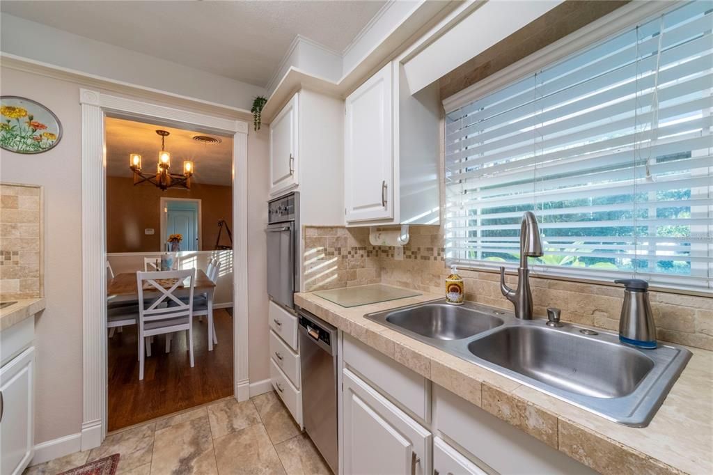 待售: $290,000 (3 贝兹, 2 浴室, 1269 平方英尺)