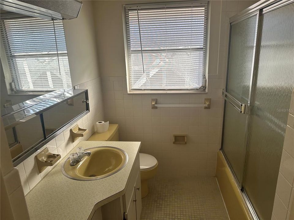 For Rent: $1,500 (2 beds, 2 baths, 1096 Square Feet)