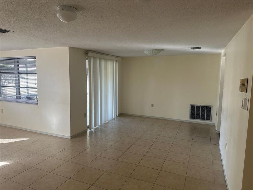 For Rent: $1,500 (2 beds, 2 baths, 1096 Square Feet)