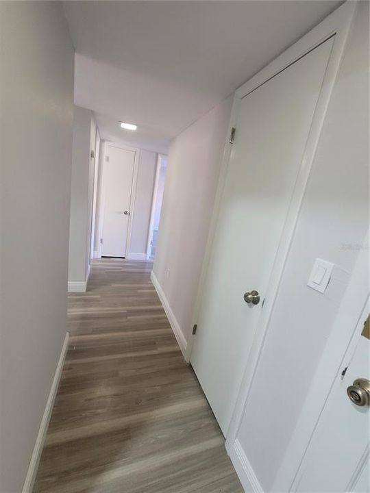 出租: $1,695 (2 贝兹, 2 浴室, 1040 平方英尺)