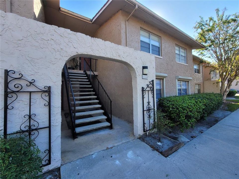 出租: $1,695 (2 贝兹, 2 浴室, 1040 平方英尺)