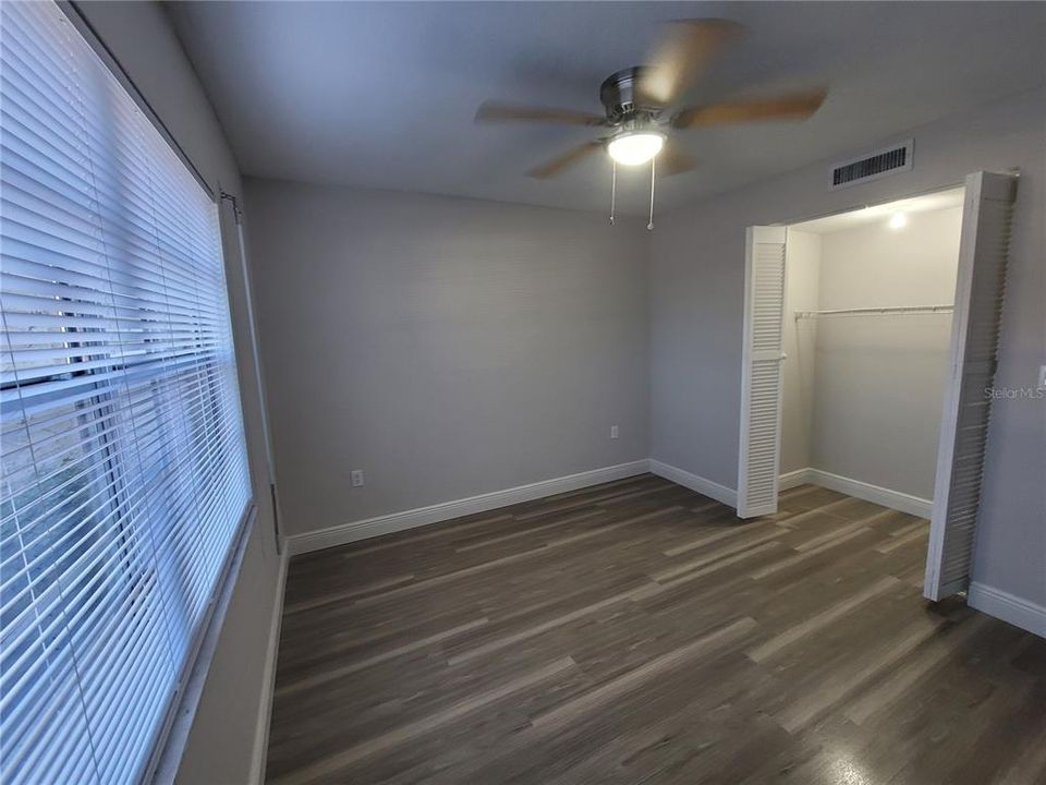 出租: $1,695 (2 贝兹, 2 浴室, 1040 平方英尺)