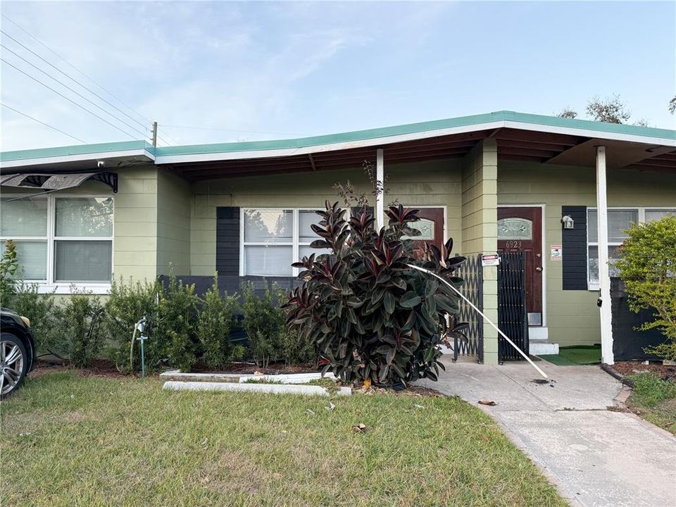 For Sale: $420,000 (3 beds, 0 baths, 1556 Square Feet)