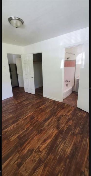 For Sale: $420,000 (3 beds, 0 baths, 1556 Square Feet)