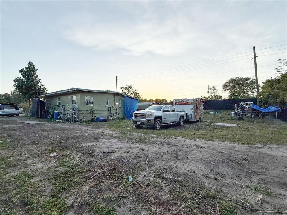 For Sale: $420,000 (3 beds, 0 baths, 1556 Square Feet)