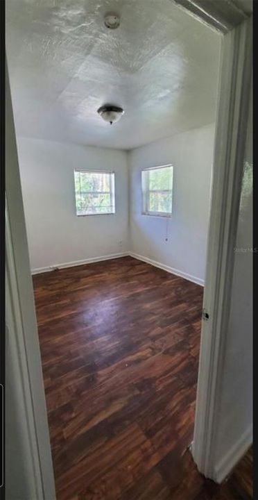 For Sale: $420,000 (3 beds, 0 baths, 1556 Square Feet)