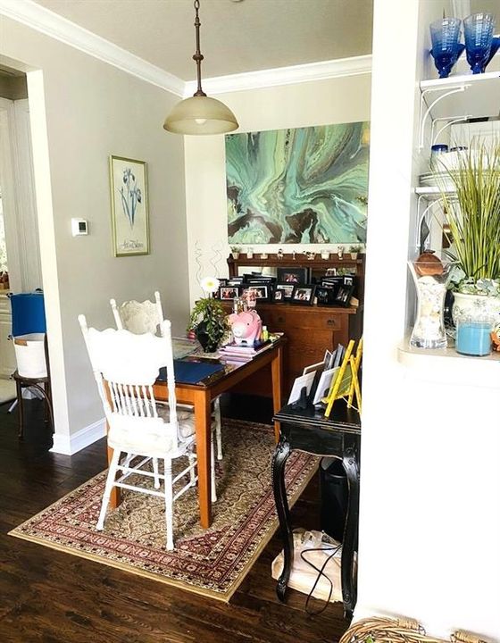 For Rent: $1,850 (1 beds, 1 baths, 850 Square Feet)