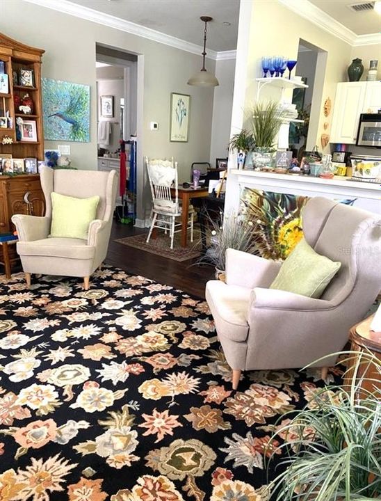 For Rent: $1,850 (1 beds, 1 baths, 850 Square Feet)