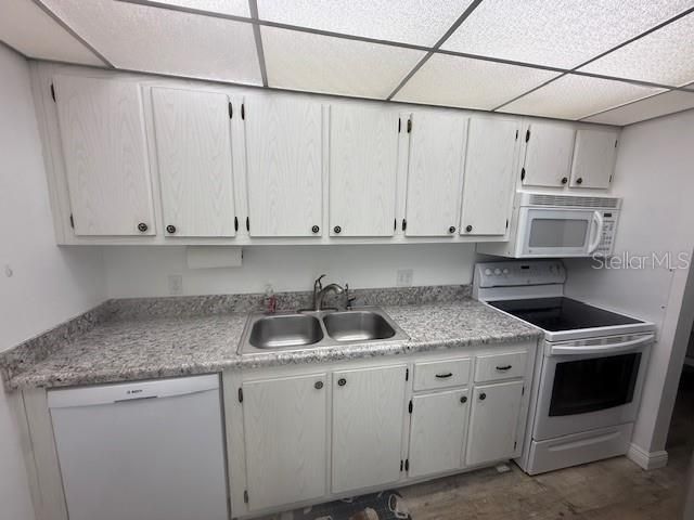 待售: $125,900 (1 贝兹, 1 浴室, 750 平方英尺)