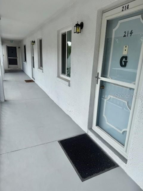 待售: $125,900 (1 贝兹, 1 浴室, 750 平方英尺)