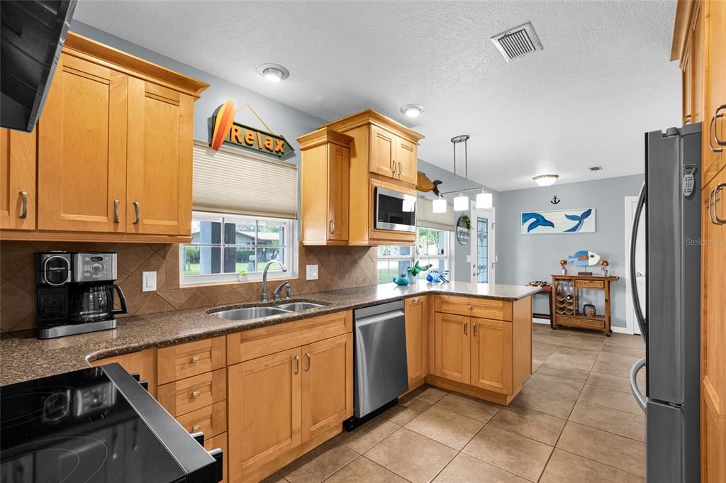 En Venta: $599,000 (3 camas, 2 baños, 1499 Pies cuadrados)