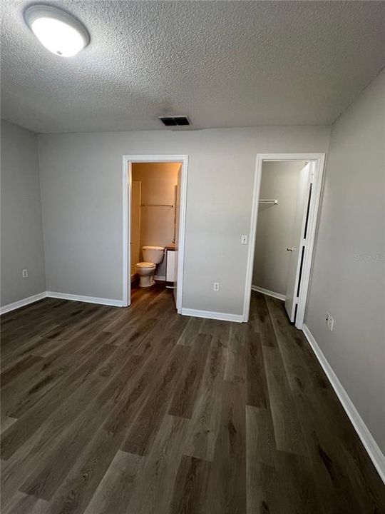 В аренду: $1,595 (3 спален, 2 ванн, 988 Квадратных фут)