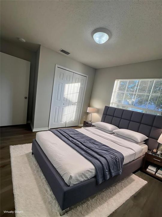 В аренду: $1,595 (3 спален, 2 ванн, 988 Квадратных фут)