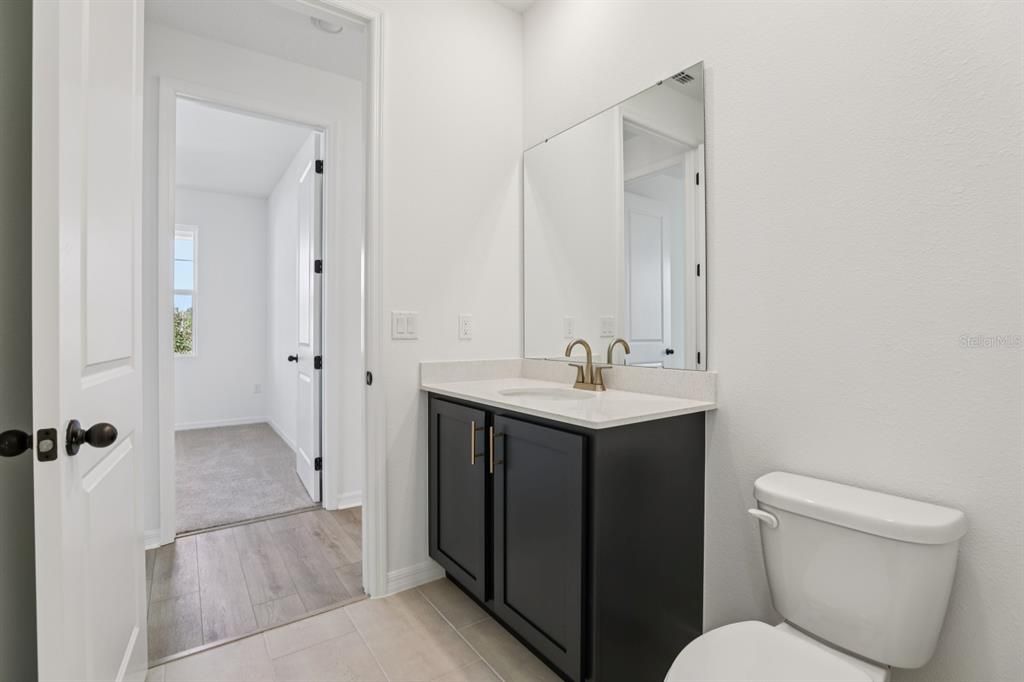 En Venta: $479,990 (4 camas, 2 baños, 1982 Pies cuadrados)