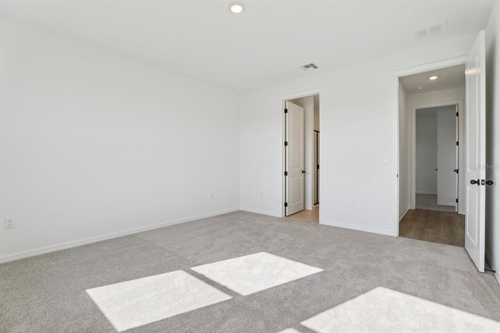 En Venta: $479,990 (4 camas, 2 baños, 1982 Pies cuadrados)