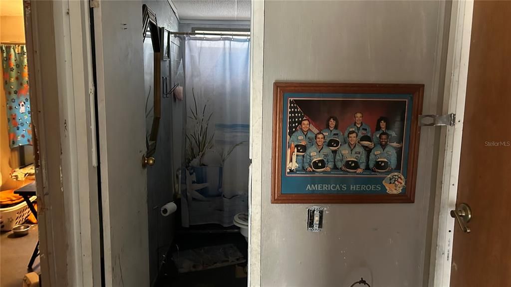 На продажу: $125,000 (3 спален, 2 ванн, 1352 Квадратных фут)