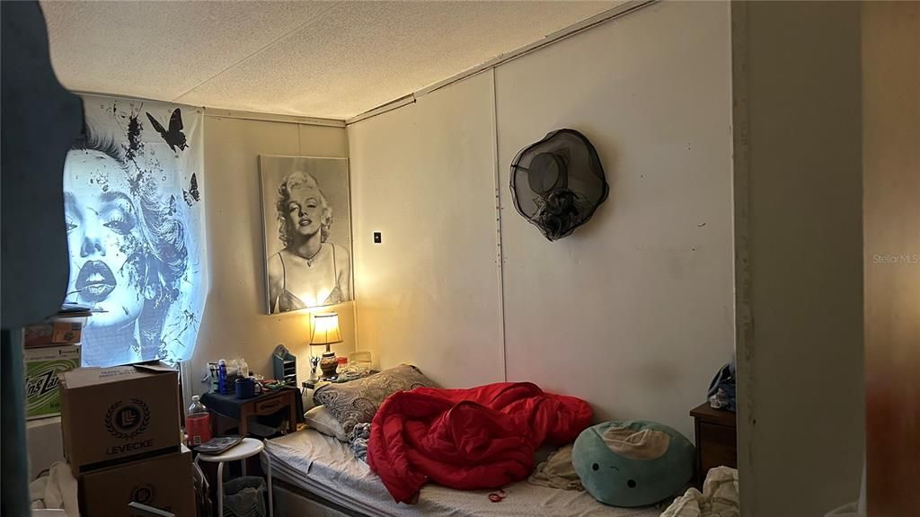 На продажу: $125,000 (3 спален, 2 ванн, 1352 Квадратных фут)