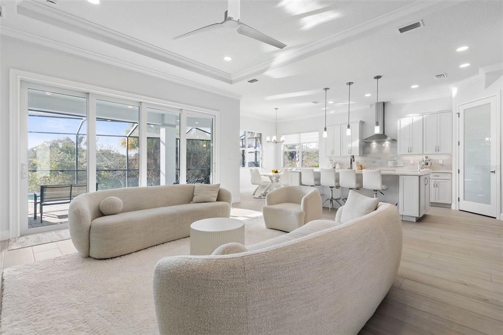 En Venta: $2,295,000 (5 camas, 4 baños, 3583 Pies cuadrados)