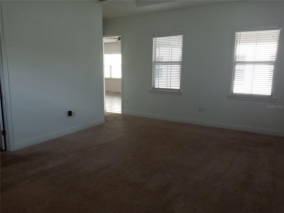 For Rent: $3,500 (4 beds, 3 baths, 2267 Square Feet)