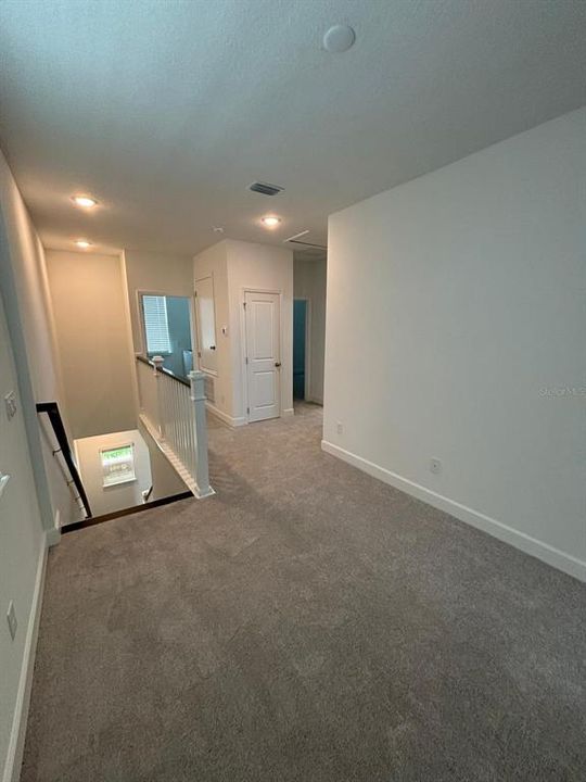 出租: $2,900 (4 贝兹, 3 浴室, 2148 平方英尺)