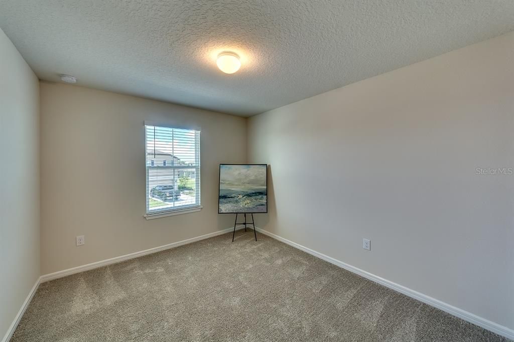 出租: $2,995 (5 贝兹, 3 浴室, 2615 平方英尺)