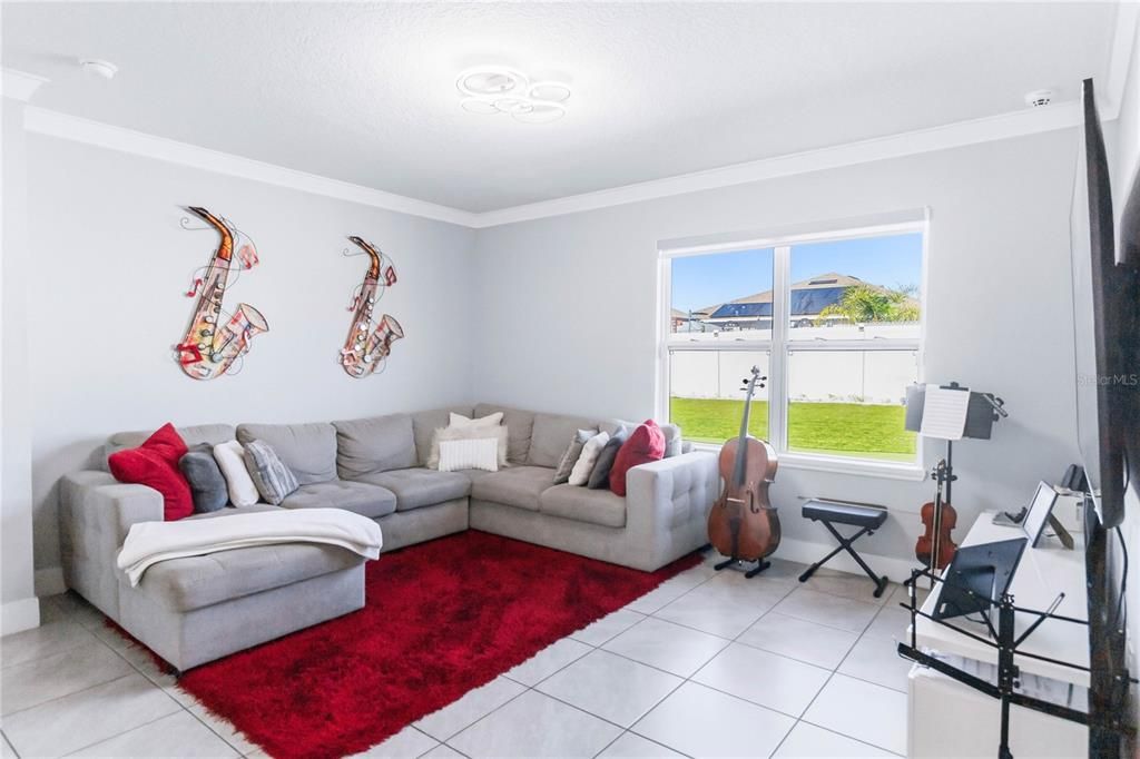 待售: $399,900 (4 贝兹, 2 浴室, 1846 平方英尺)