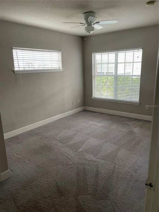 В аренду: $1,999 (3 спален, 2 ванн, 1199 Квадратных фут)