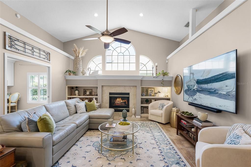 На продажу: $785,000 (3 спален, 3 ванн, 2540 Квадратных фут)