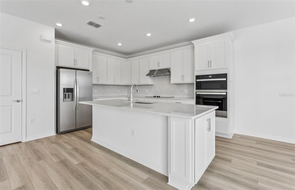 На продажу: $459,180 (5 спален, 4 ванн, 3416 Квадратных фут)