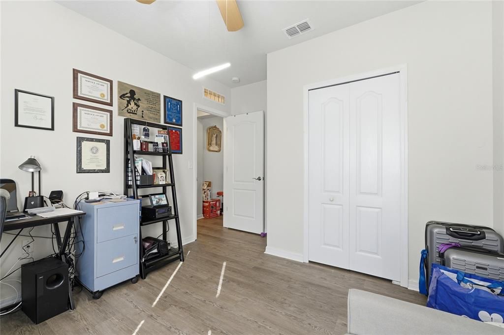 待售: $330,000 (3 贝兹, 2 浴室, 1311 平方英尺)