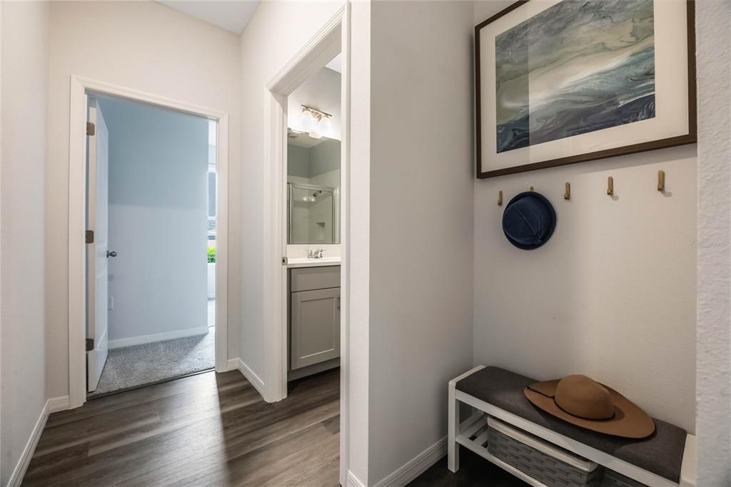 En Venta: $516,990 (4 camas, 3 baños, 2108 Pies cuadrados)