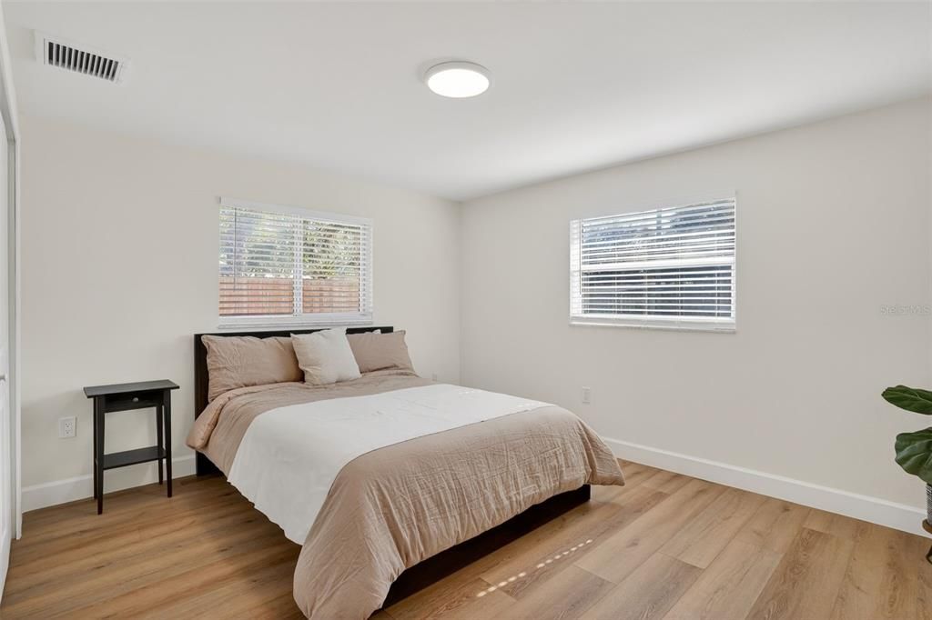 En Venta: $479,000 (3 camas, 2 baños, 1679 Pies cuadrados)