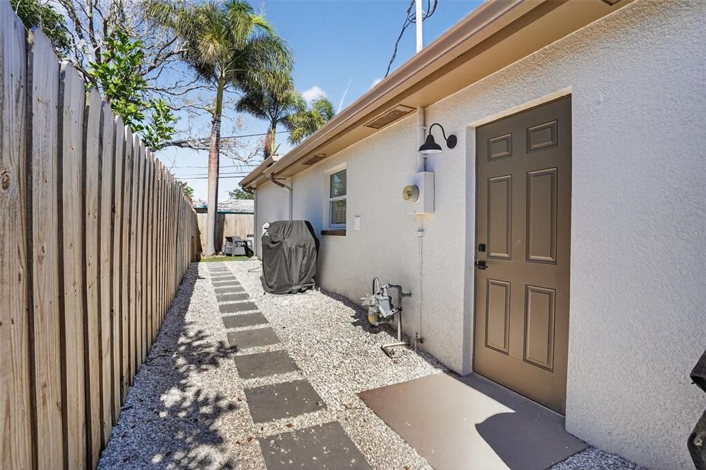 En Venta: $479,000 (3 camas, 2 baños, 1679 Pies cuadrados)