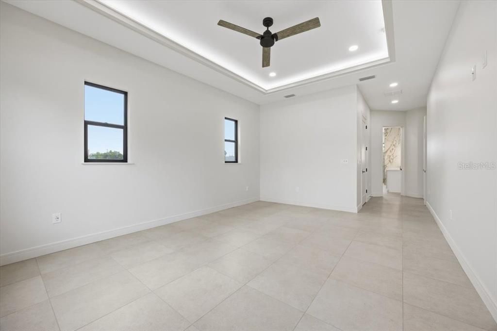 На продажу: $795,900 (3 спален, 3 ванн, 2526 Квадратных фут)