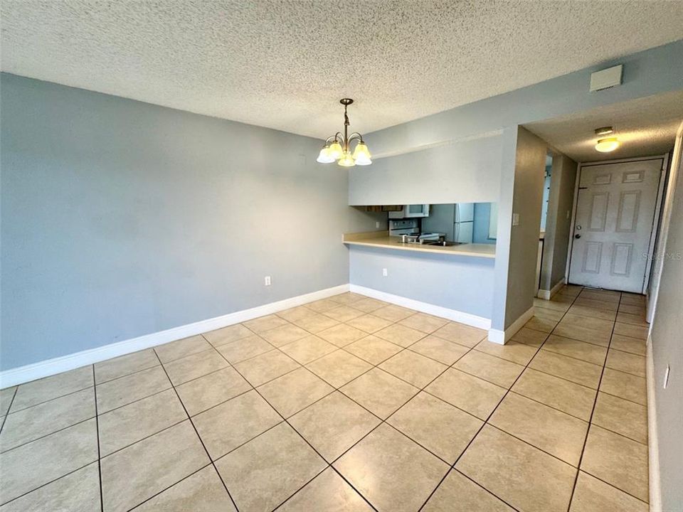 En Renta: $1,600 (2 camas, 2 baños, 879 Pies cuadrados)