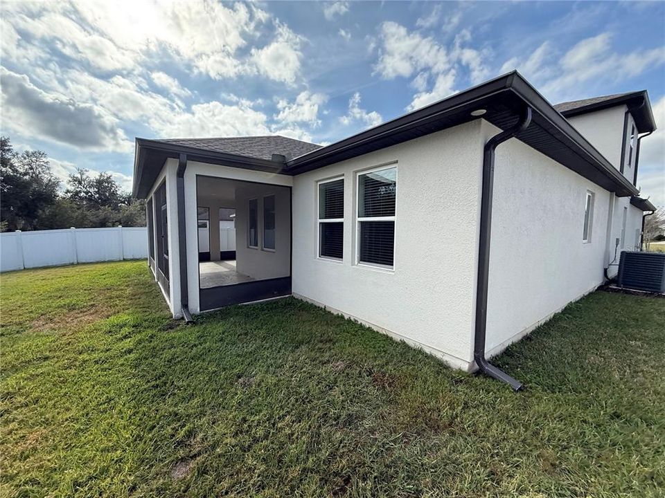 En Venta: $405,000 (5 camas, 3 baños, 2485 Pies cuadrados)