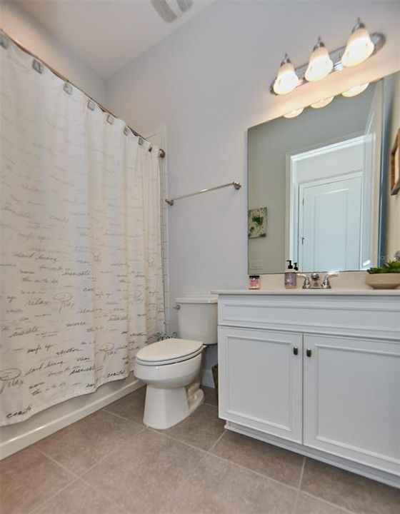 En Renta: $5,000 (4 camas, 3 baños, 2493 Pies cuadrados)