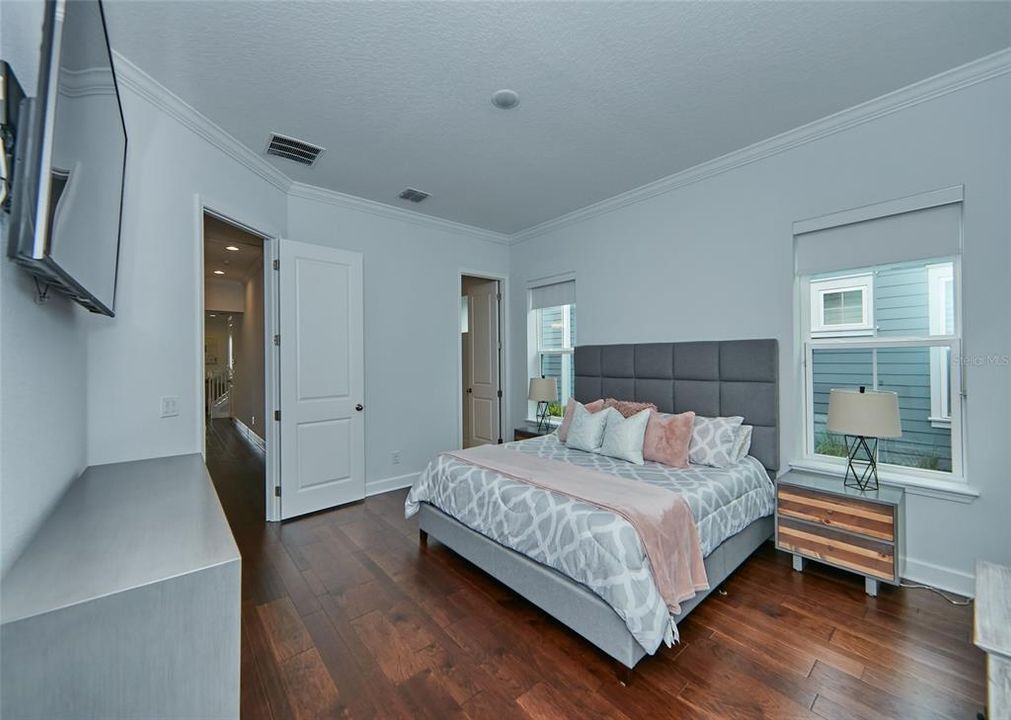 En Renta: $5,000 (4 camas, 3 baños, 2493 Pies cuadrados)