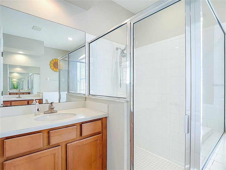 For Sale: $449,900 (4 beds, 3 baths, 2495 Square Feet)