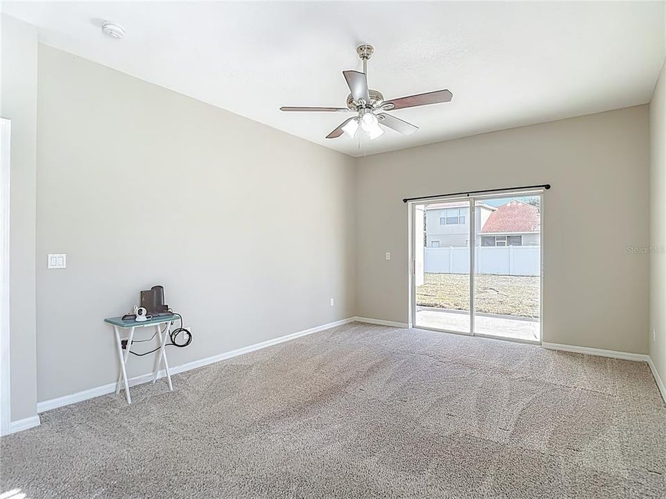 For Sale: $449,900 (4 beds, 3 baths, 2495 Square Feet)