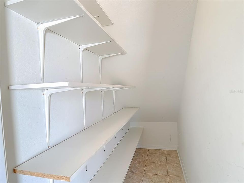 For Sale: $449,900 (4 beds, 3 baths, 2495 Square Feet)