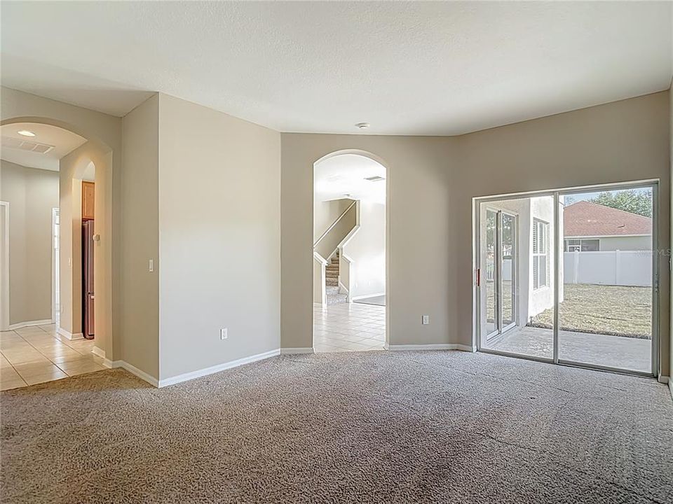 For Sale: $449,900 (4 beds, 3 baths, 2495 Square Feet)