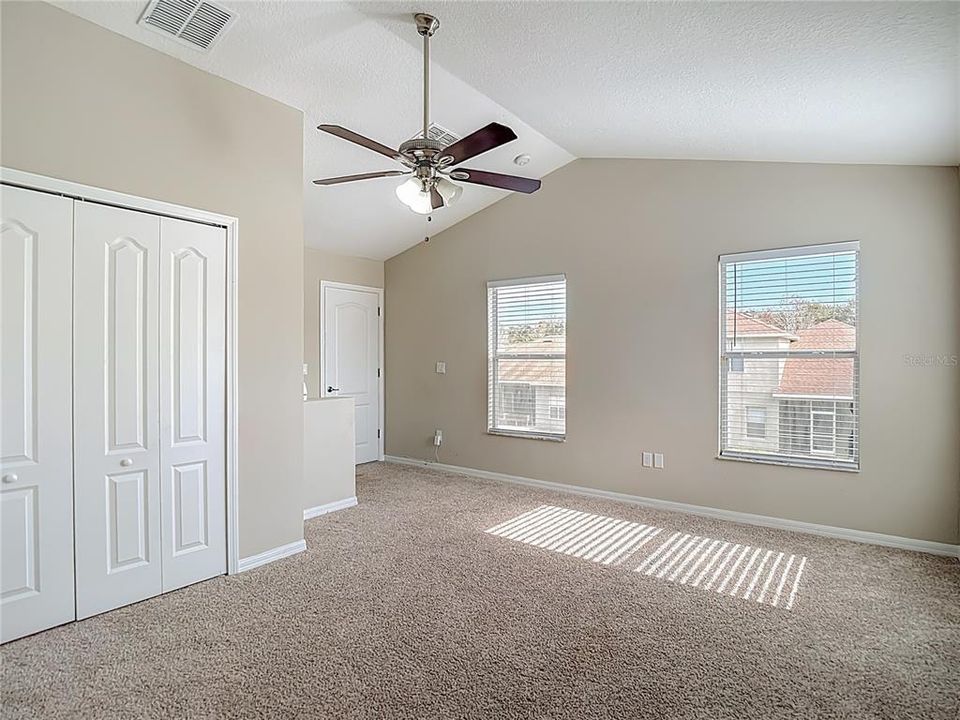 For Sale: $449,900 (4 beds, 3 baths, 2495 Square Feet)