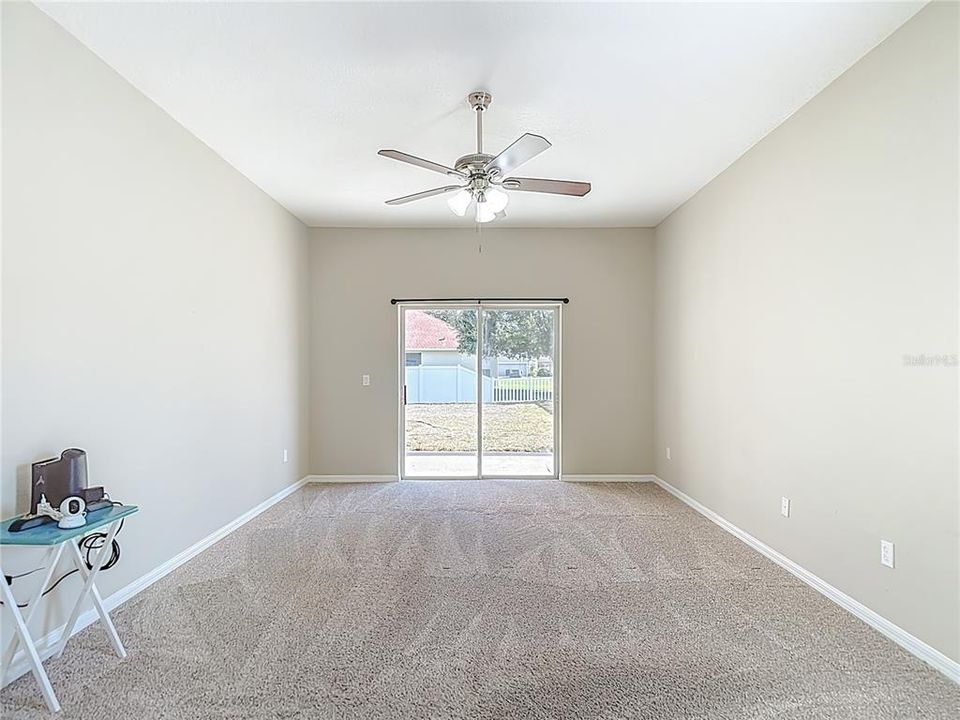 For Sale: $449,900 (4 beds, 3 baths, 2495 Square Feet)